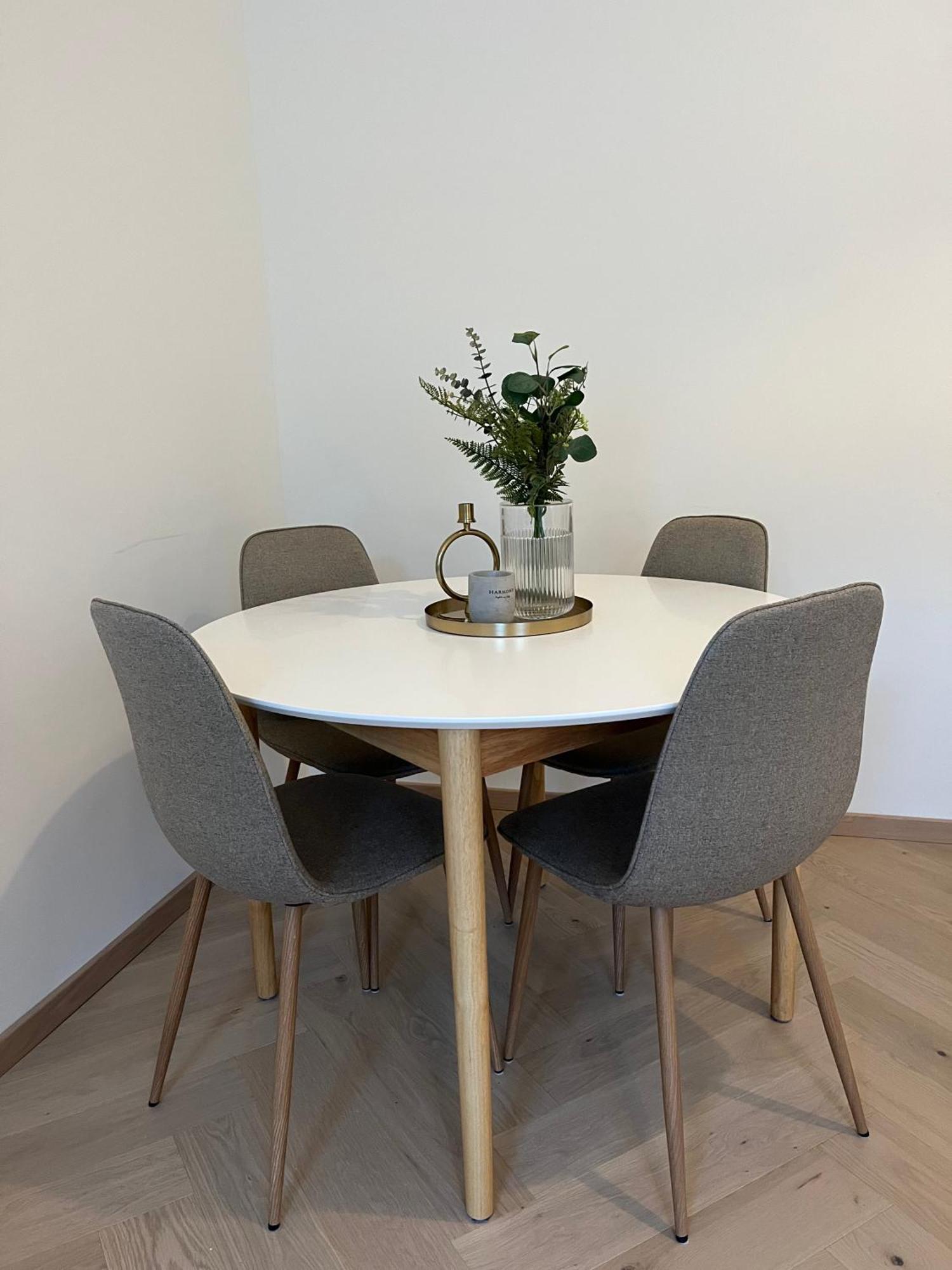 Luxurious One Room Apartment Near Schoenbrunn Palace Vienna Esterno foto