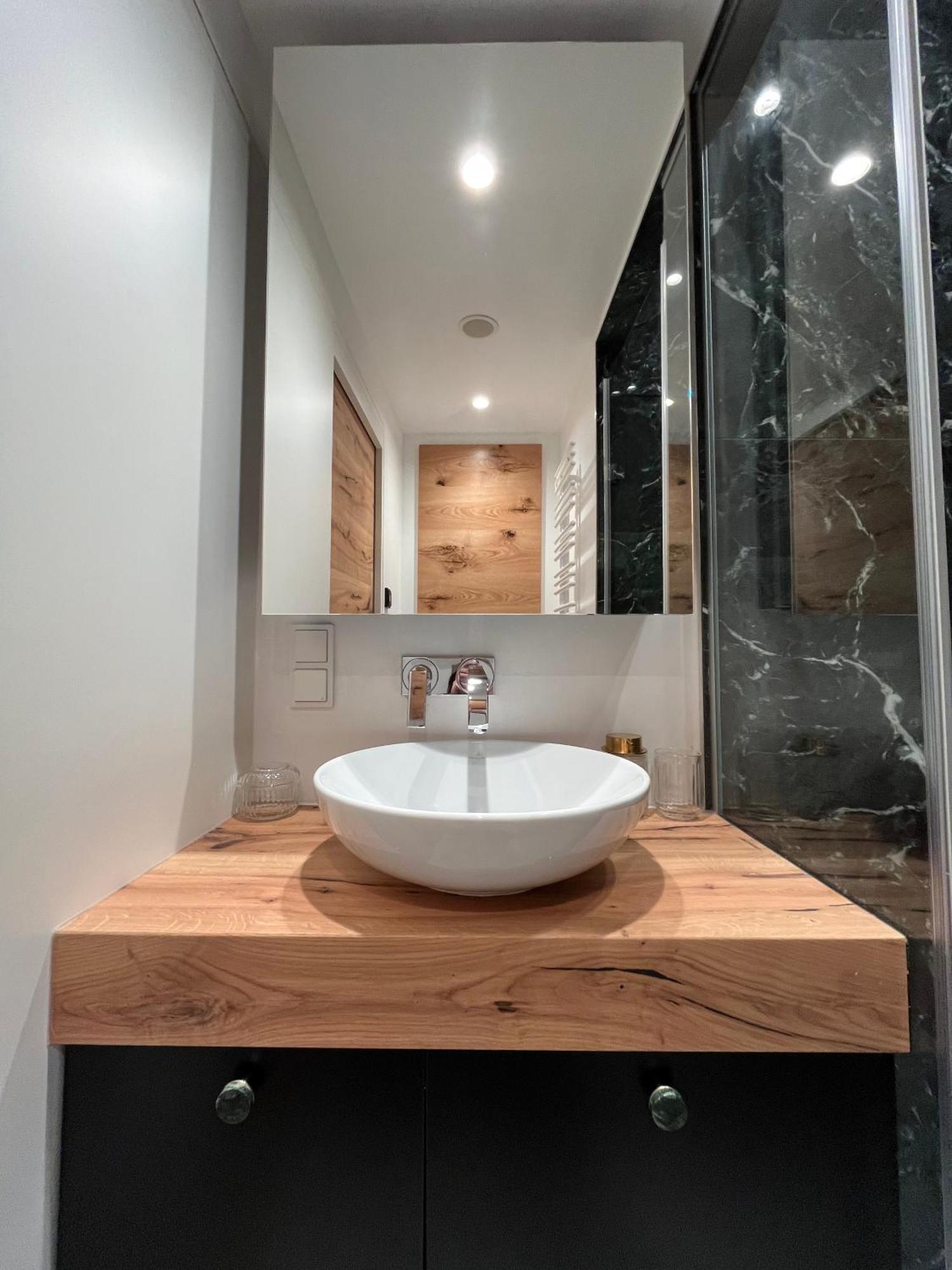 Luxurious One Room Apartment Near Schoenbrunn Palace Vienna Esterno foto